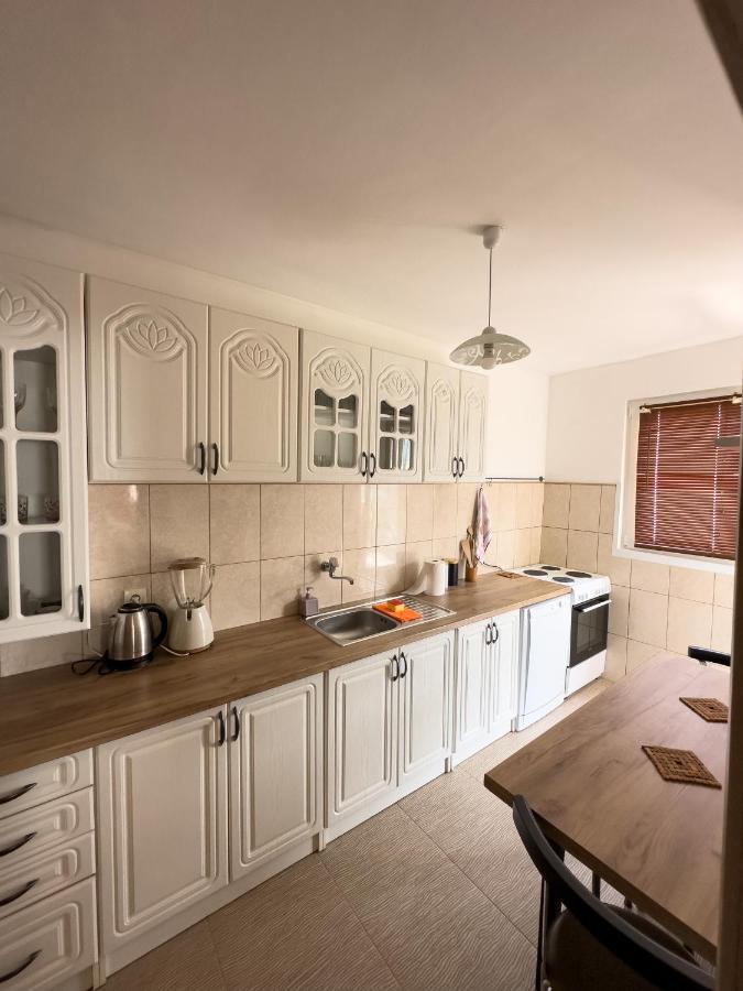 Animil 1 Apartment โกตอร์ ภายนอก รูปภาพ