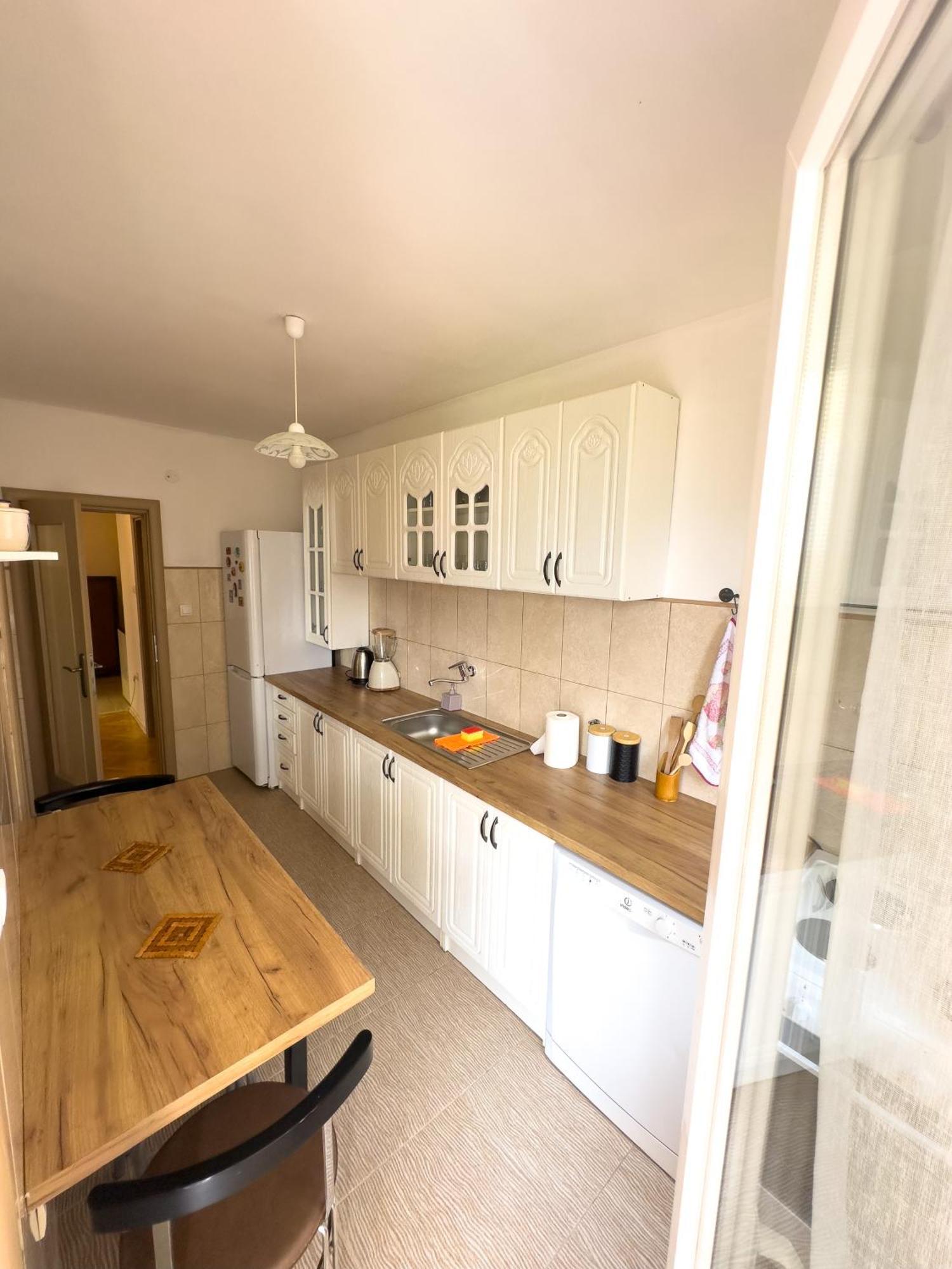 Animil 1 Apartment โกตอร์ ภายนอก รูปภาพ